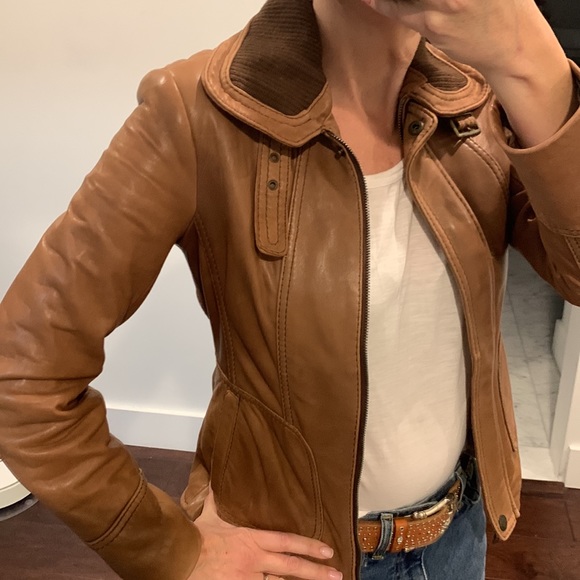 Jones New York Jackets & Blazers - V I N T A G E 90s? :: Jones New York leather jacket S